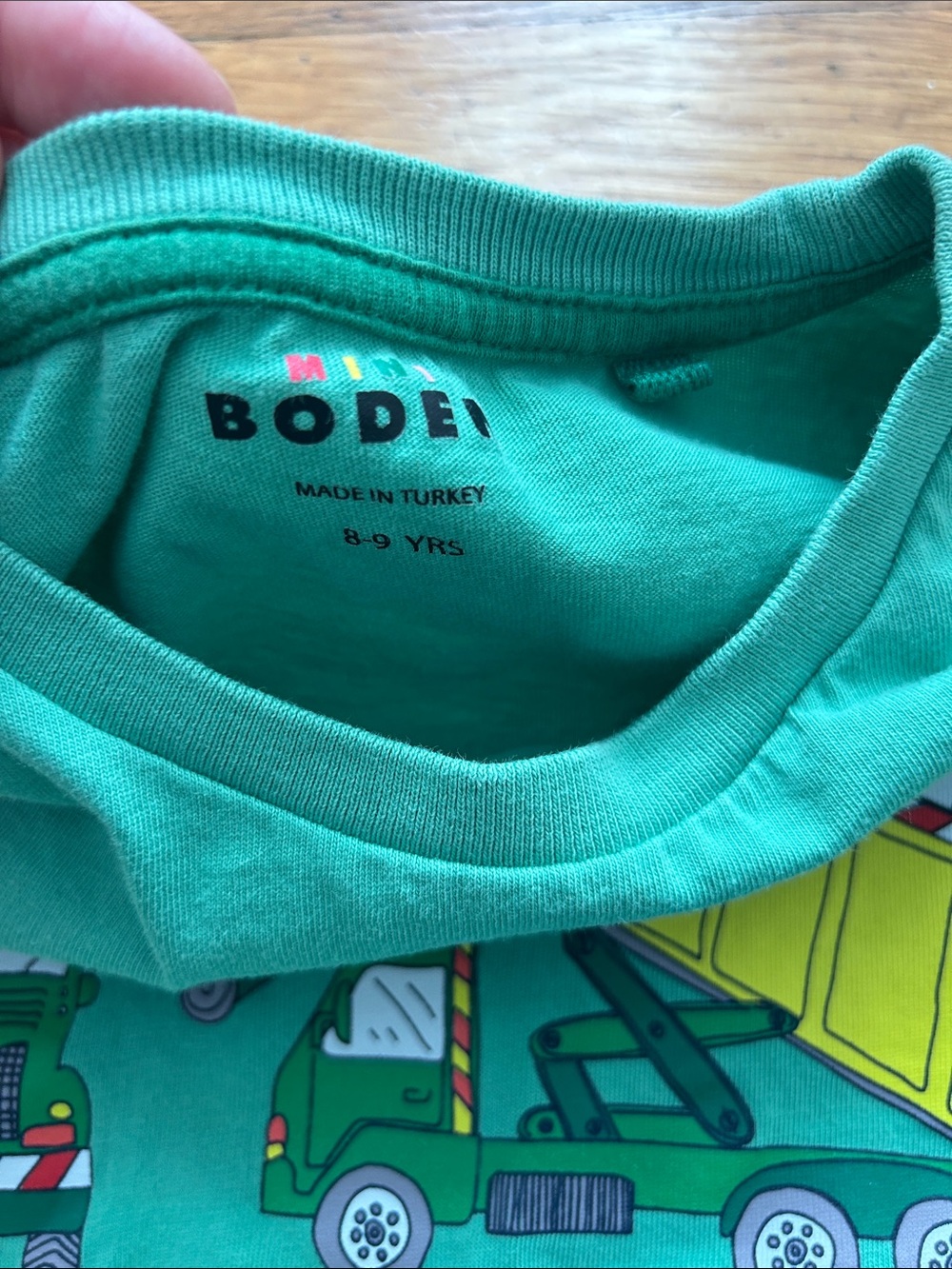 Mini Boden recycling tee - Picture 2 of 2